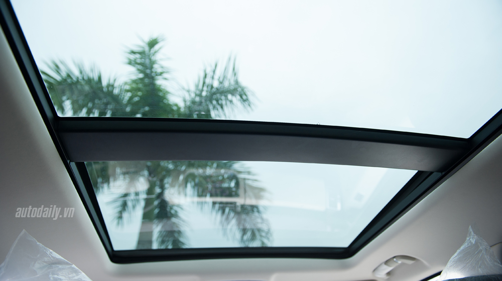 Ảnh chi tiết Range Rover LWB 4.4 Vogue SDV8 tại Hà Nội range rover LWB may dau (19).JPG