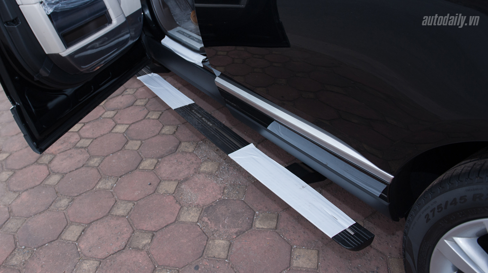 Ảnh chi tiết Range Rover LWB 4.4 Vogue SDV8 tại Hà Nội range rover LWB may dau (22).JPG