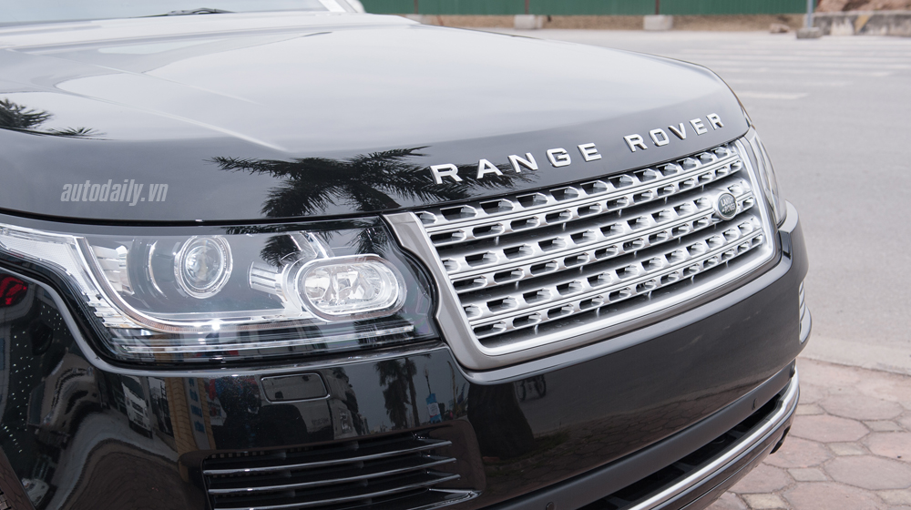 Ảnh chi tiết Range Rover LWB 4.4 Vogue SDV8 tại Hà Nội range rover LWB may dau (9).JPG