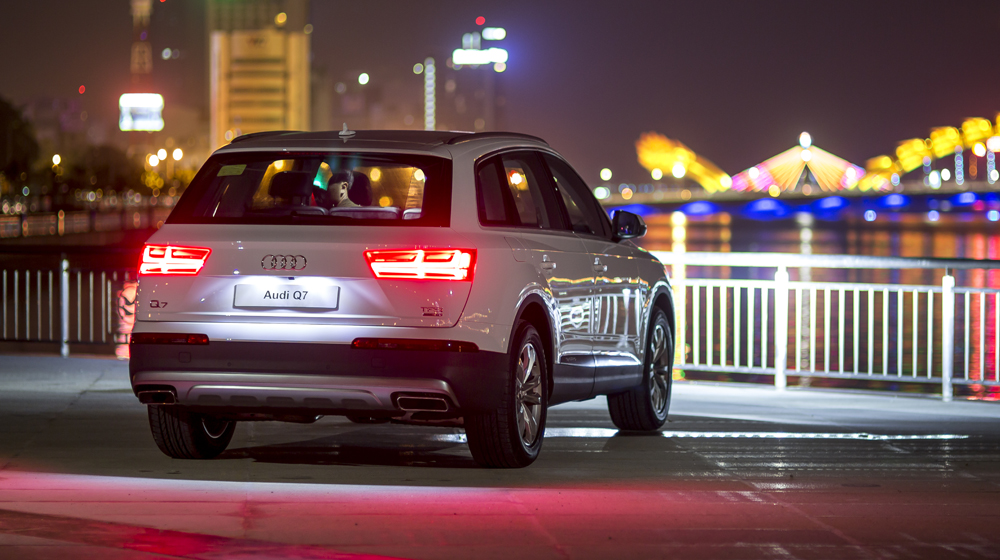 Cận cảnh Audi Q7 2.0 2016 vừa ra mắt tại Việt Nam Audi Q7 2016 (11).JPG