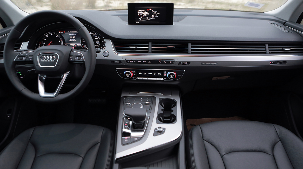 Cận cảnh Audi Q7 2.0 2016 vừa ra mắt tại Việt Nam Audi Q7 2016 (14).JPG