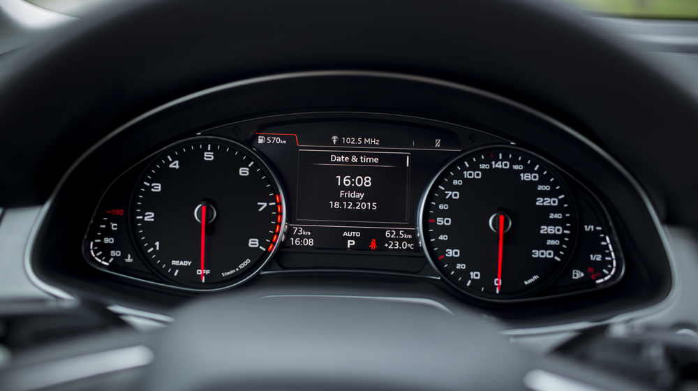 Ảnh chi tiết Audi Q7 2.0 2016 tại Việt Nam Audi Q7 2016 (2).JPG