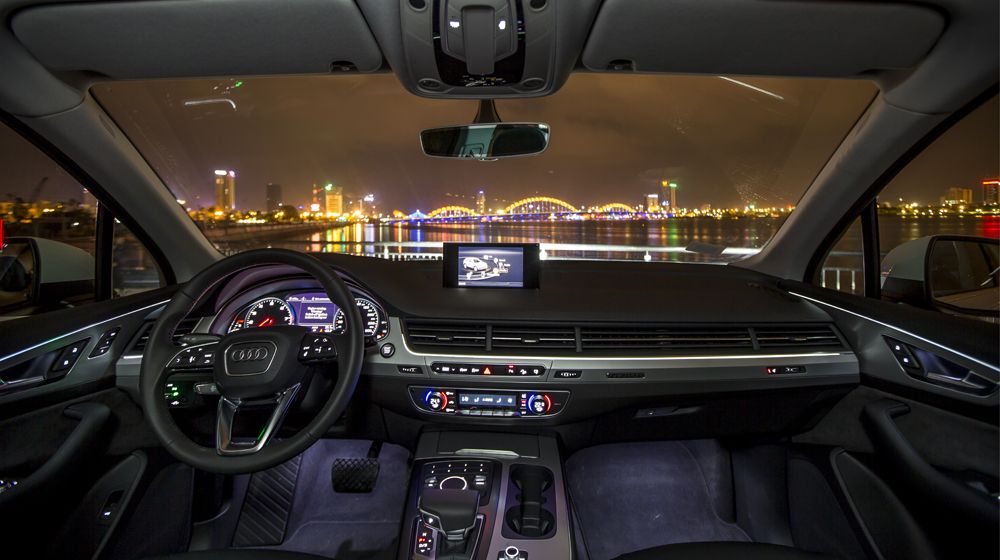 Ảnh chi tiết Audi Q7 2.0 2016 tại Việt Nam Audi Q7 2016 (8).jpg