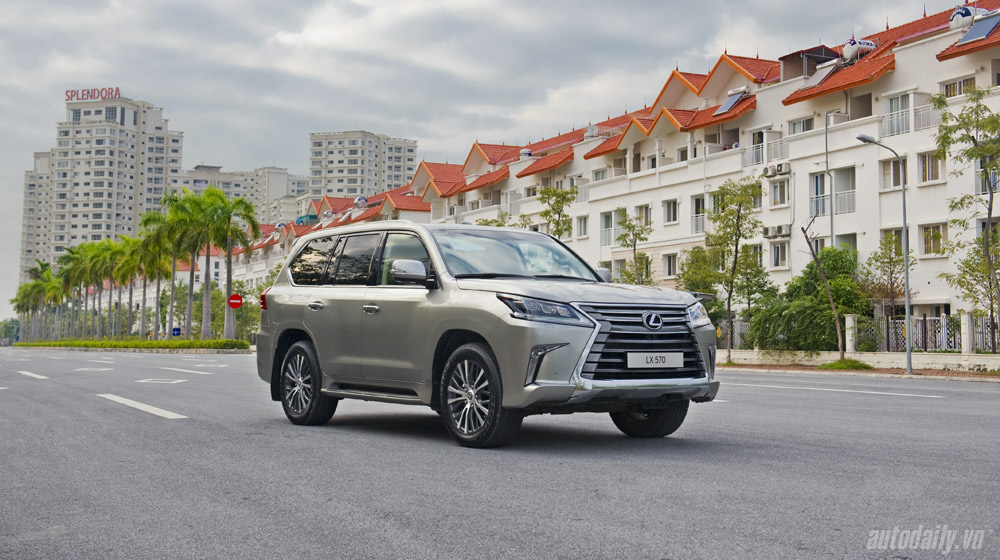 “Lên núi” cùng “chuyên cơ mặt đất” Lexus LX570 Lexus LX570 (19)-1.jpg