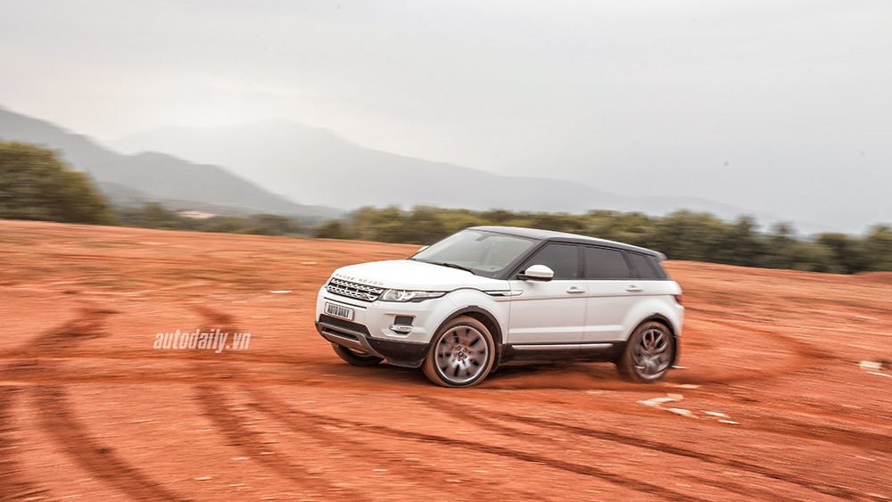 Một ngày “thử” khả năng địa hình của Range Rover Evoque Land-Rover-Evoque-Test (20).JPG