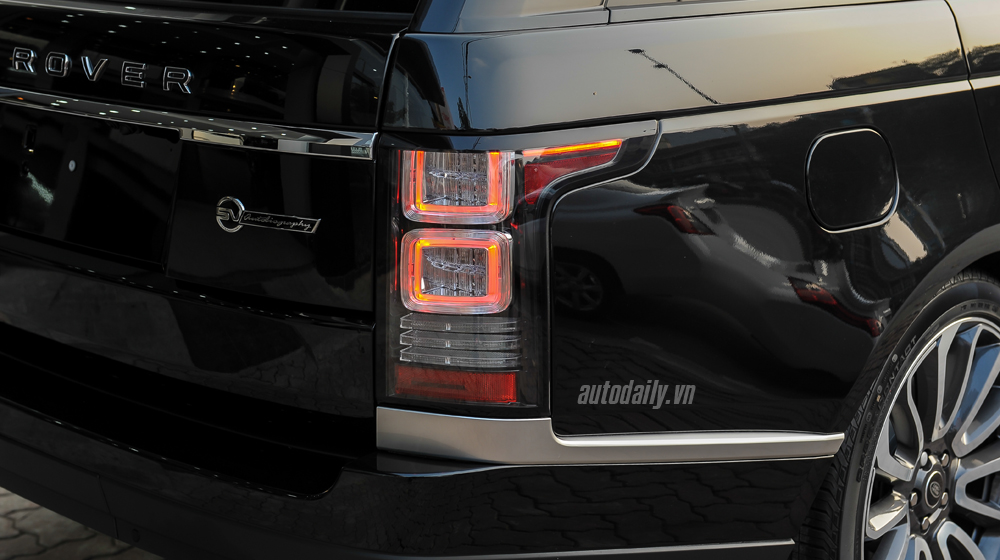 Soi chi tiết Range Rover SVAutobiogrpahy đầu tiên về Việt Nam Range Rover SVAutobiography (25).jpg
