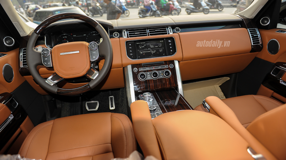 Chi tiết nội thất Range Rover SVAutobiography đầu tiên về Việt Nam Range Rover SVAutobiography (66).JPG