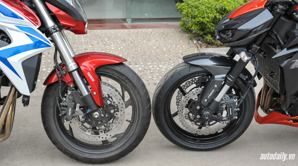 Kawasaki Z1000 – Honda CB1000R: Kẻ tám lạng người nửa cân Kawasaki Z1000 (8).JPG