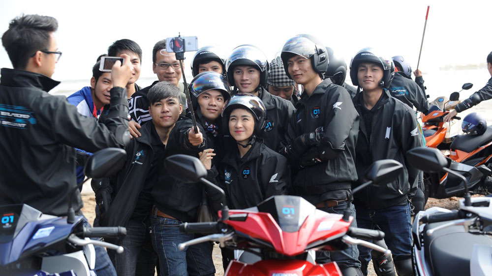 Air Blade 125cc Caravan: Ngoạn mục và thú vị ngay ngày đầu xuất phát air-blade-caravan-day1 (4).jpg