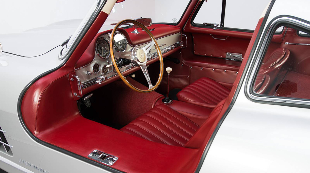 Huyền thoại Mercedes-Benz 300SL Gullwing giá 1,9 triệu USD Mercedes-Benz-300-SL-4 copy.JPG