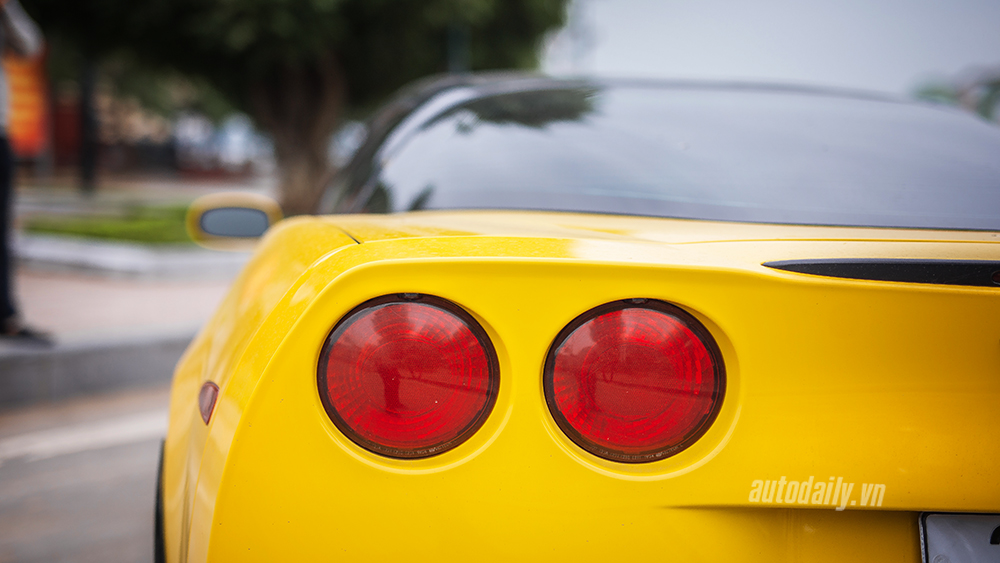 ‘‘Cầm cương’’ Chevrolet Corvette C6: Cơ bắp Mỹ đúng điệu chevrolet-corvette-c6 (7).JPG