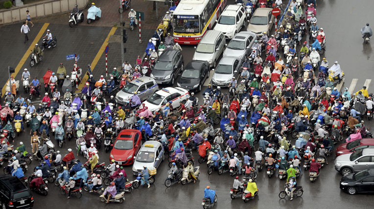 Hà Nội: Mỗi tháng có 8.000 ôtô đăng ký mới oto-Vietnam-3.jpg