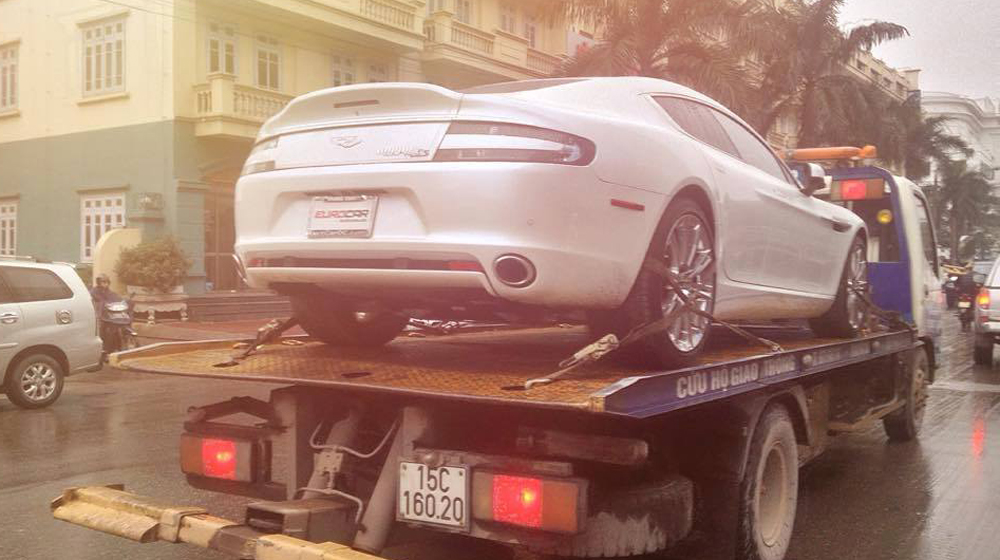 Aston Martin Rapide S đầu tiên tại Việt Nam aston martin (2).JPG