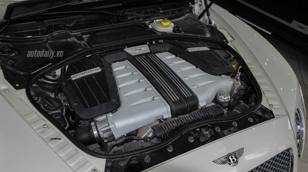 Ngắm kỹ Bentley Continental GT Convertible Mulliner tại Hà Nội Bentley GTC 2012 (12).JPG