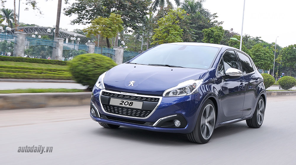 Đánh giá Peugeot 208 – “Xế” nhỏ đẳng cấp châu Âu DSC_4783.jpg