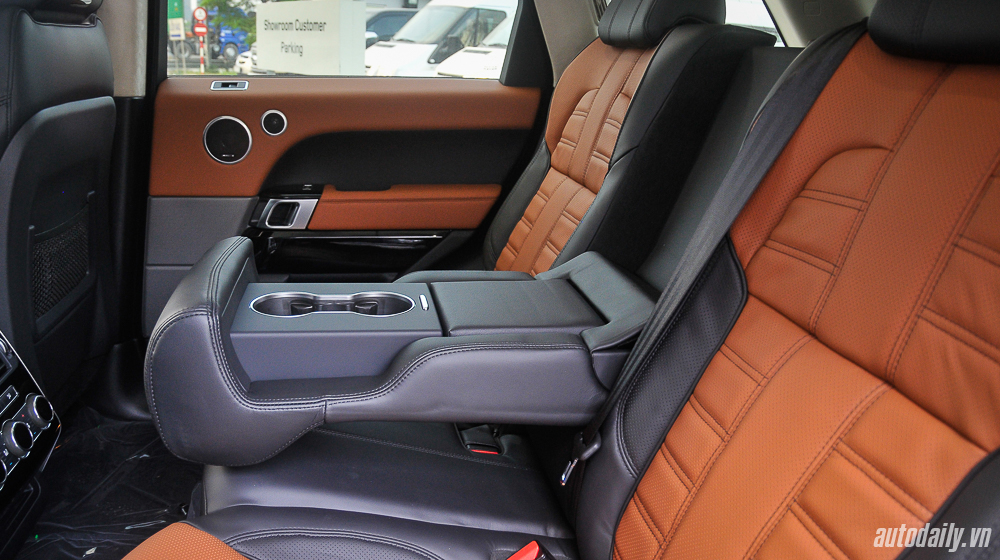 Ảnh chi tiết Range Rover Sport Autobiography Dynamic tại Việt Nam Range_Rover_Sport_Autobiography (2).jpg