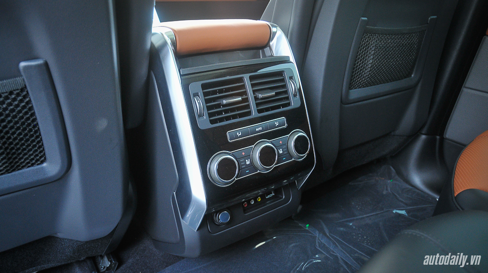 Ảnh chi tiết Range Rover Sport Autobiography Dynamic tại Việt Nam Range_Rover_Sport_Autobiography (3).jpg