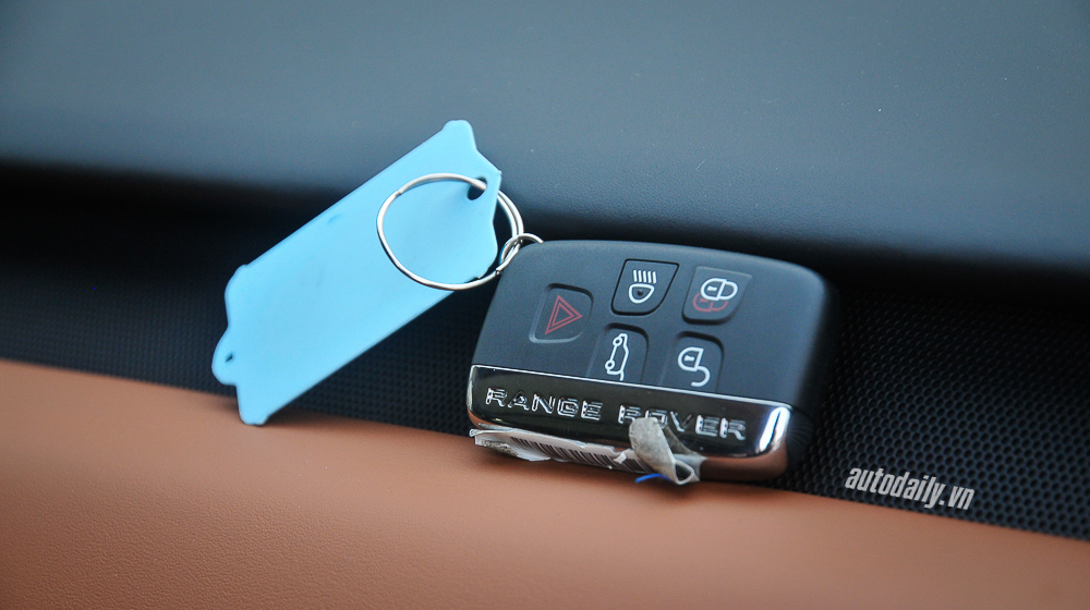 Ảnh chi tiết Range Rover Sport Autobiography Dynamic tại Việt Nam Range_Rover_Sport_Autobiography (5).jpg