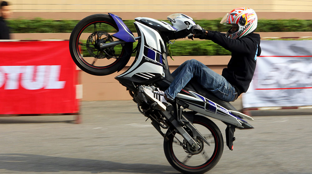 Đã mắt với những màn trình diễn tại vòng loại Motul Stunt Fest 2016 motul-stunt-fest.jpg