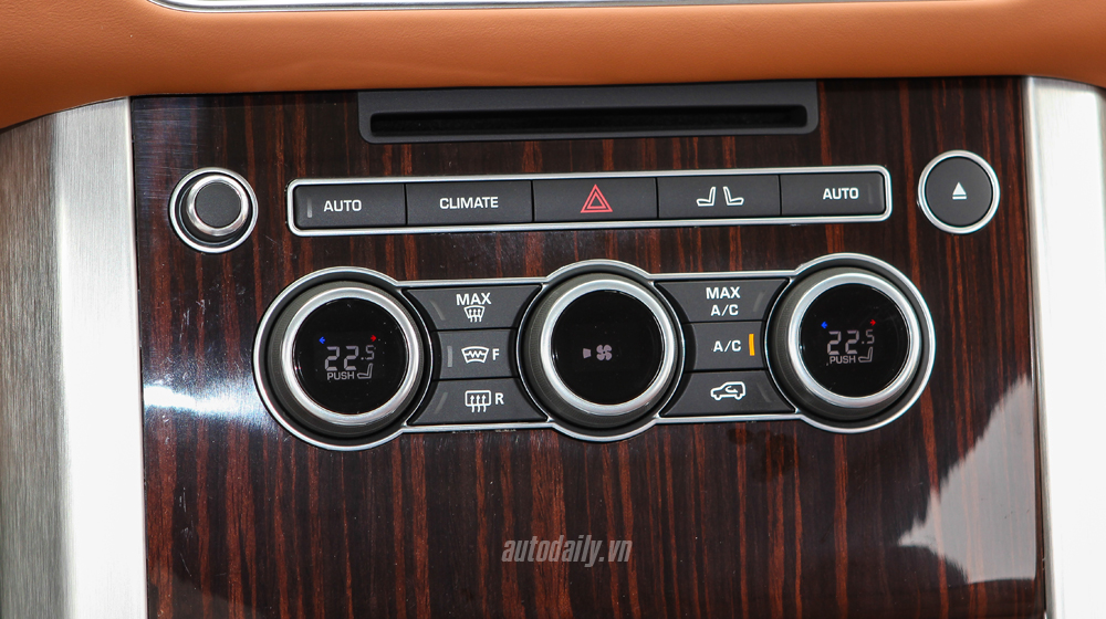 Ngắm hàng hiếm Range Rover Autobiography LWB Hybrid tại Hà Nội 1 Range Rover Autobiography Hybrid (20).JPG