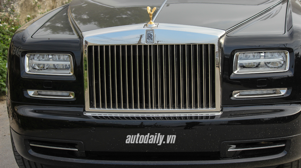 Đại gia Ninh Bình chi hơn 30 tỷ tậu Rolls-Royce Phantom Series II EWB 1 Rolls-Royce Phantom (4).JPG