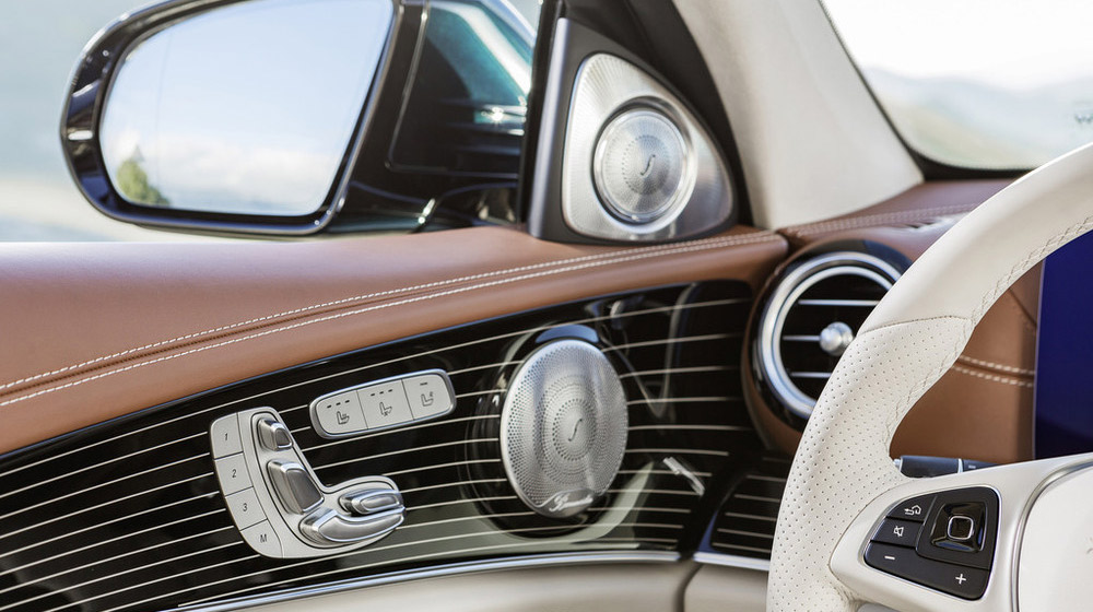 Ảnh chi tiết Mercedes-Benz E-Class 2016 2017-Mercedes-E-Class-7.jpg