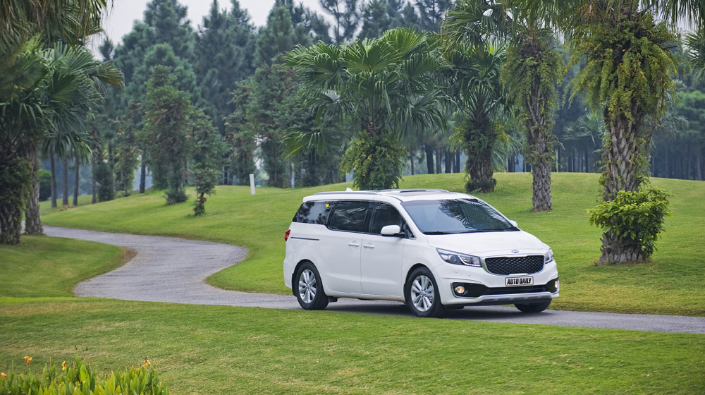 Đánh giá Kia Grand Sedona – Mẫu MPV lý tưởng cho gia đình Việt Kia Sedona_Ngoai that 2 (11).jpg