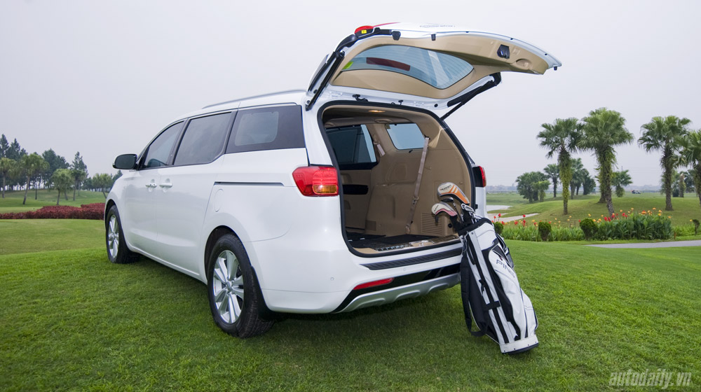 Đánh giá Kia Grand Sedona – Mẫu MPV lý tưởng cho gia đình Việt Kia Sedona_Ngoai that 2 (3).jpg