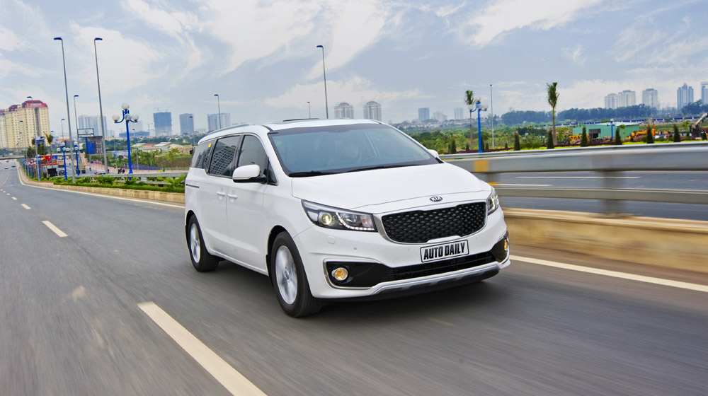 Đánh giá Kia Grand Sedona – Mẫu MPV lý tưởng cho gia đình Việt Kia Sedona_Vanhanh (1).jpg