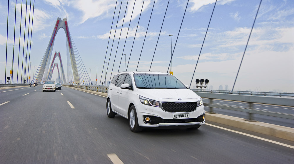 Đánh giá Kia Grand Sedona – Mẫu MPV lý tưởng cho gia đình Việt Kia Sedona_Vanhanh (3).jpg