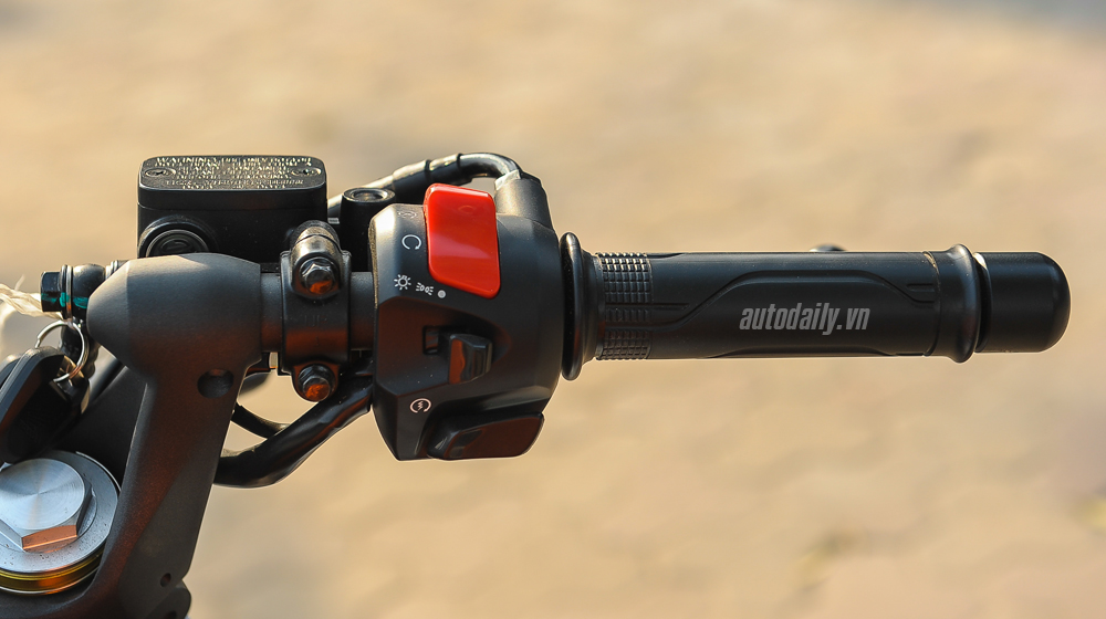 Soi chi tiết Honda CB190R giá hơn 90 triệu tại Hà Nội 1 Honda Cb190R (14).JPG