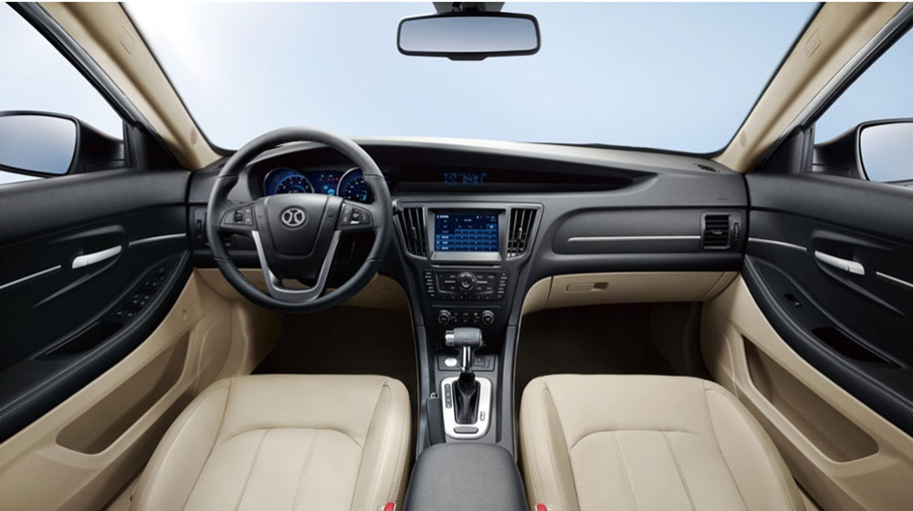 Xe sedan “đẹp long lanh” giá 470 triệu đồng tại Việt Nam Baic-D50-3.jpg