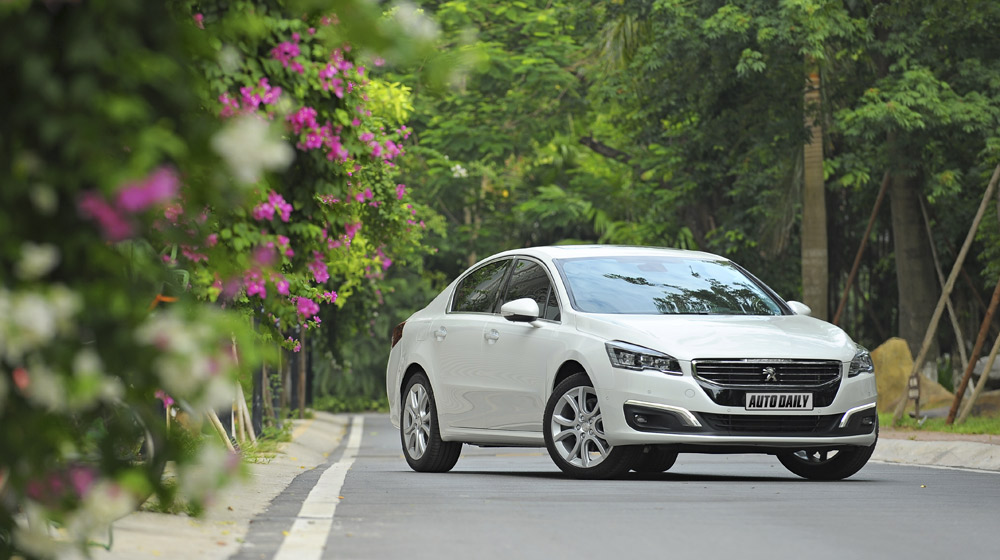 Xe nào đang giảm giá trong tháng 1 tại Việt Nam? 1.-Peugeot-508-ngoai-canh-(2).jpg
