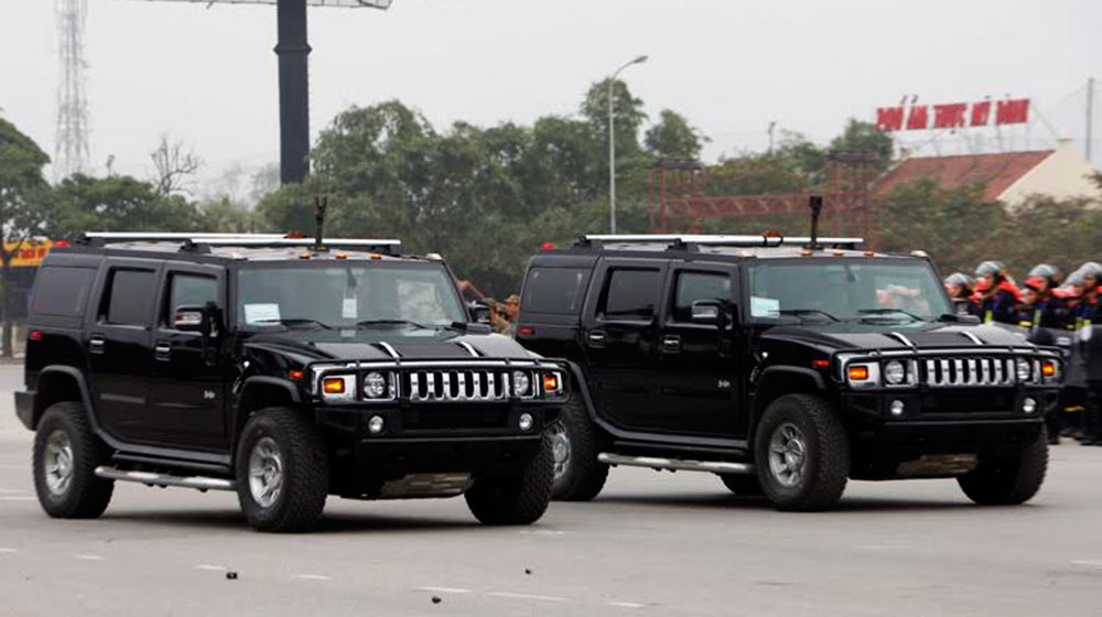 Ngắm dàn xe “đặc chủng” xuất hiện tại Hà Nội Xe-đặc-chủng-(4).jpg