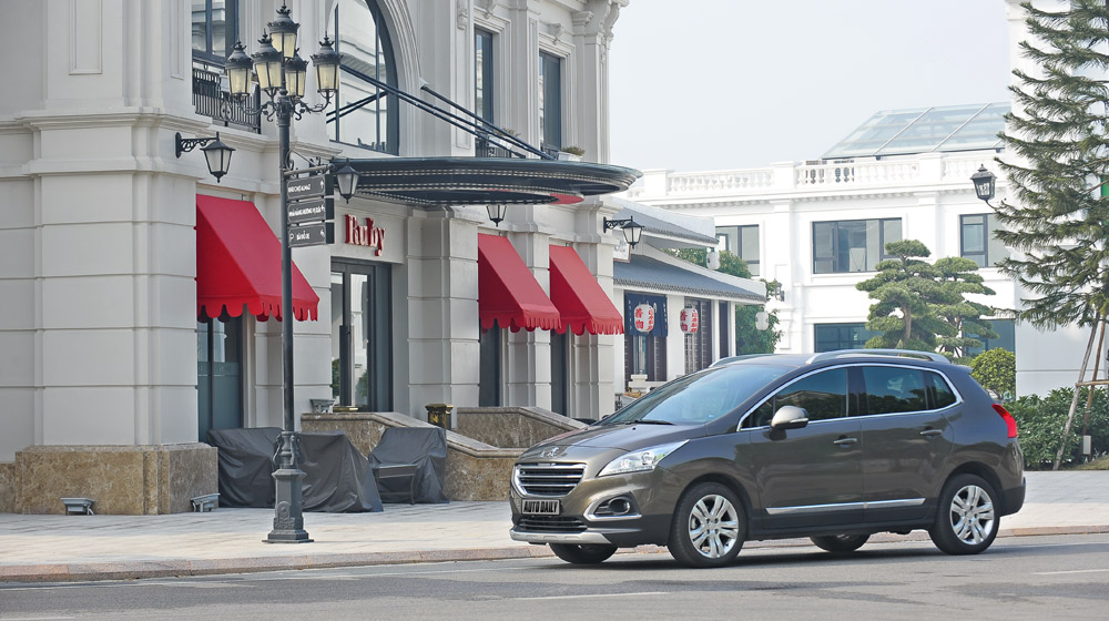 Xe Kia, Mazda và Peugeot ưu đãi giá “khủng” Peugeot 3008 _44.jpg
