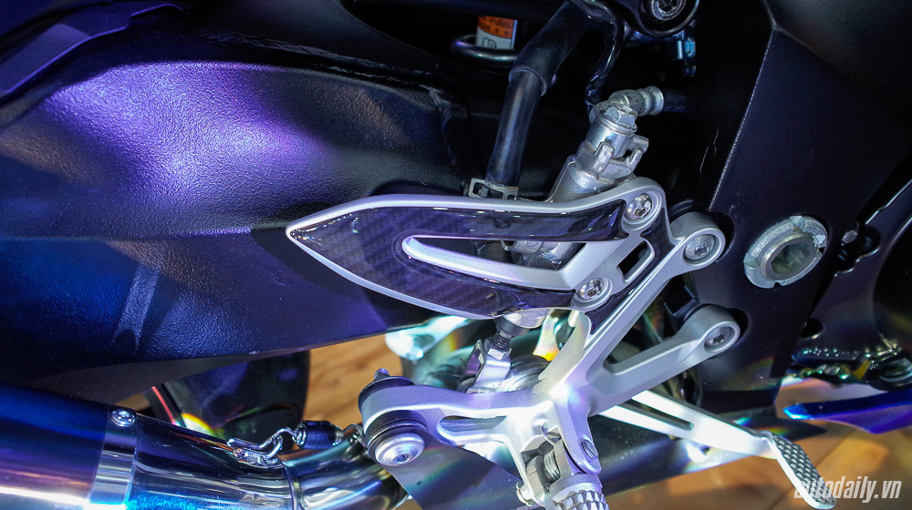 Chi tiết bộ phụ kiện chính hãng cho Suzuki GSX-S1000 Suzuki_GSX-S1000 (11).jpg