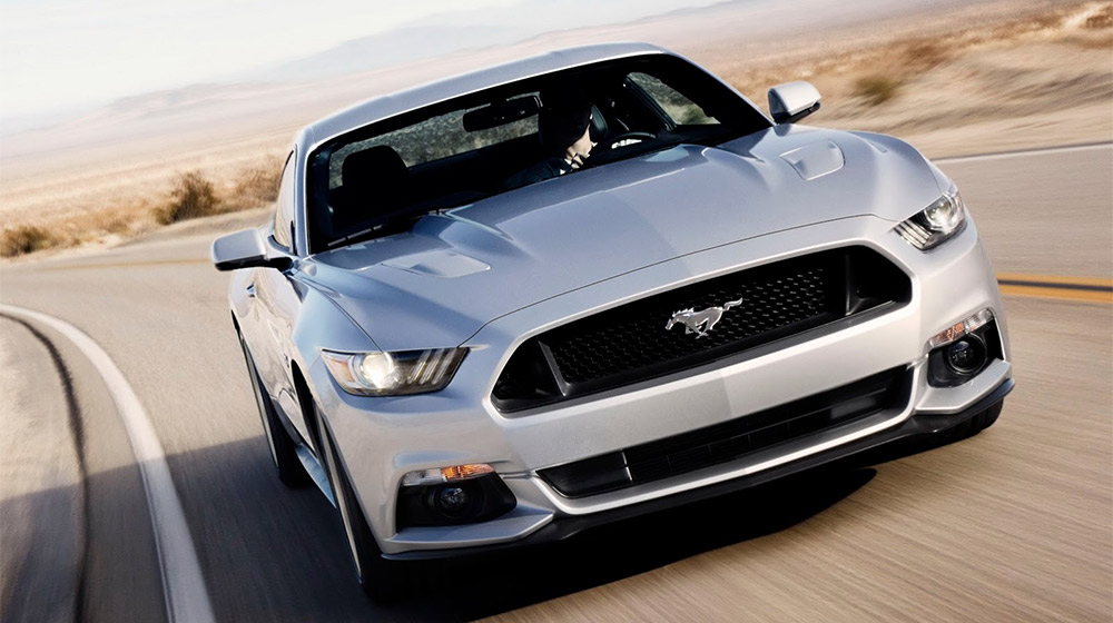 Ford Mustang giành lại danh hiệu là 