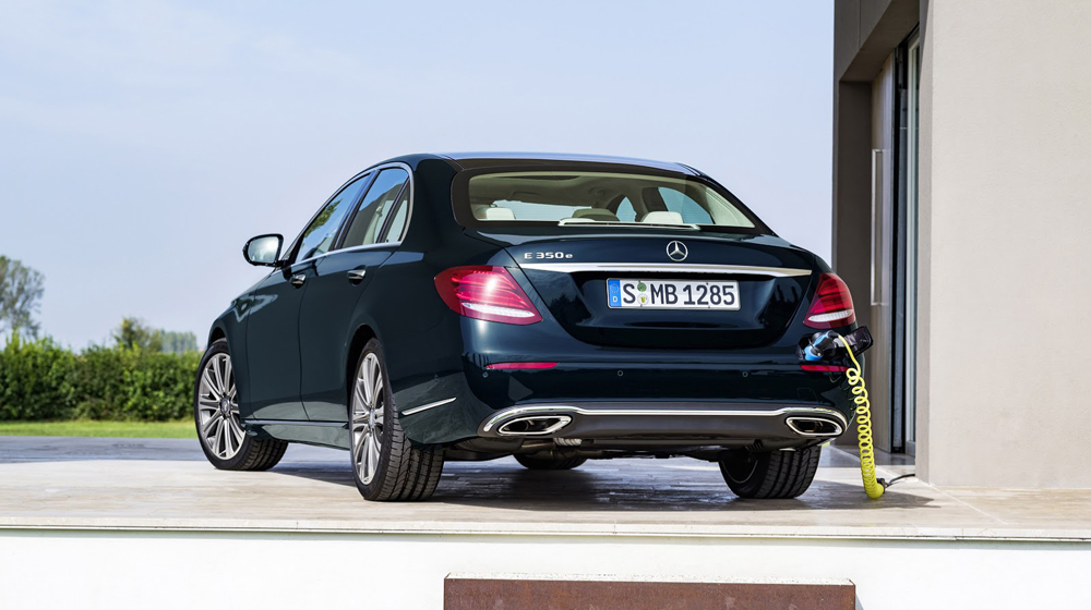 Mercedes-Benz E-Class 2016 chính thức trình làng 2017-Mercedes-Benz-E-Class-22 copy.JPG