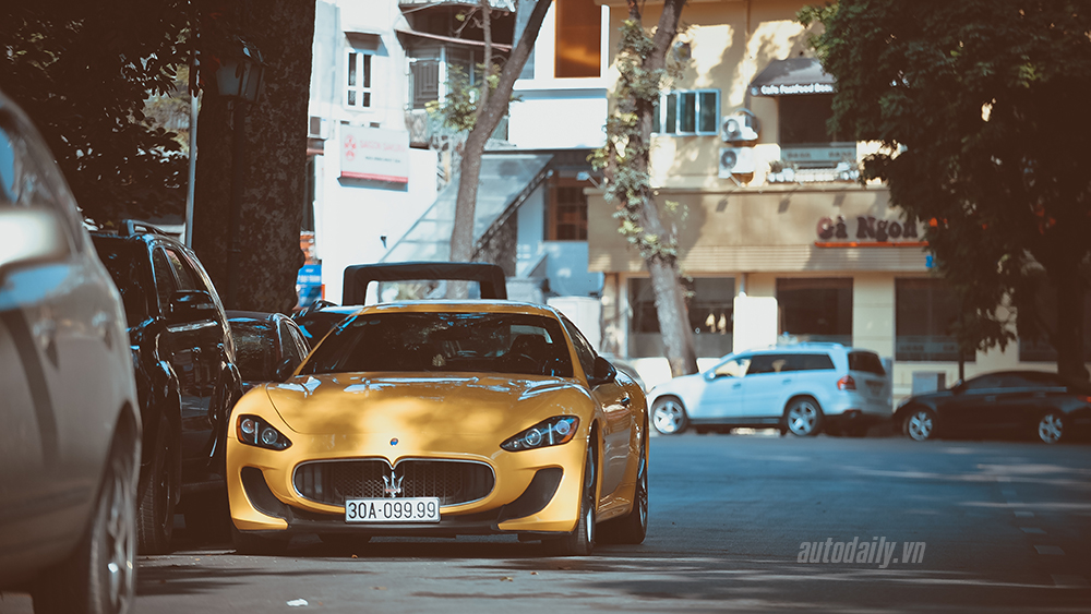 Maserati Granturismo MC Stradale – chàng công tử Ý giữa lòng Hà Nội Maserati Granturismo MC (12).JPG