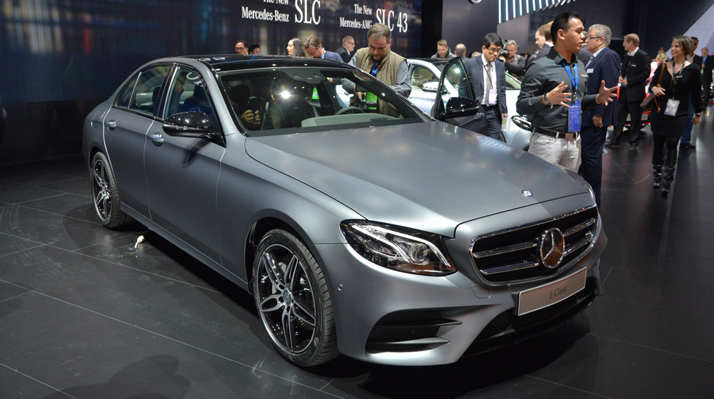 Cận cảnh Mercedes E-Class 2016 “bằng xương bằng thịt” Mercedes E-Class 2016 (8).jpg