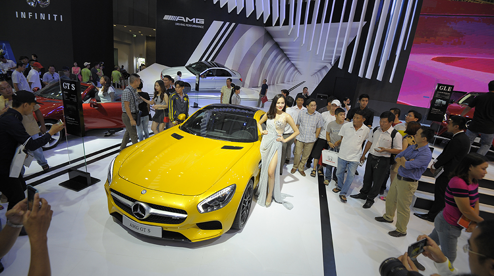 Gần 250 nghìn ôtô mới được tiêu thụ trong năm 2015 gian_hang_Mec.jpg