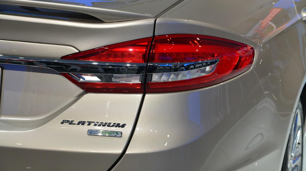 Ford Fusion 2017 chính thức ra mắt, giá từ 22.995 USD Ford Fusion  (2).JPG