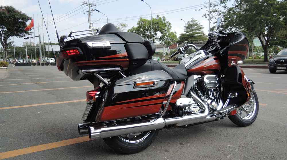 Harley-Davidson Việt Nam bàn giao xe thứ 500 đến tay khách hàng Harley-davidson  (4).jpg