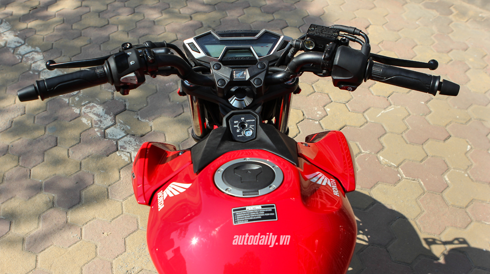 Đánh giá Honda CB150R 2016: Xe đi phố cho dân chơi thứ thiệt Honda CB150R 2016 (12).JPG