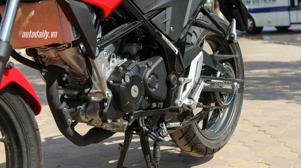 Đánh giá Honda CB150R 2016: Xe đi phố cho dân chơi thứ thiệt Honda CB150R 2016 (15).jpg