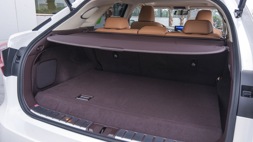 Chi tiết nội thất Lexus RX 2016 Lexus-RX-2016-44 copy.jpg