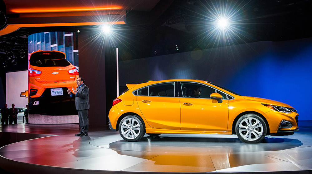 Ảnh chi tiết Chevrolet Cruze Hatchback 2017 chevrolet-cruze-hatchback-2017 (2).jpg