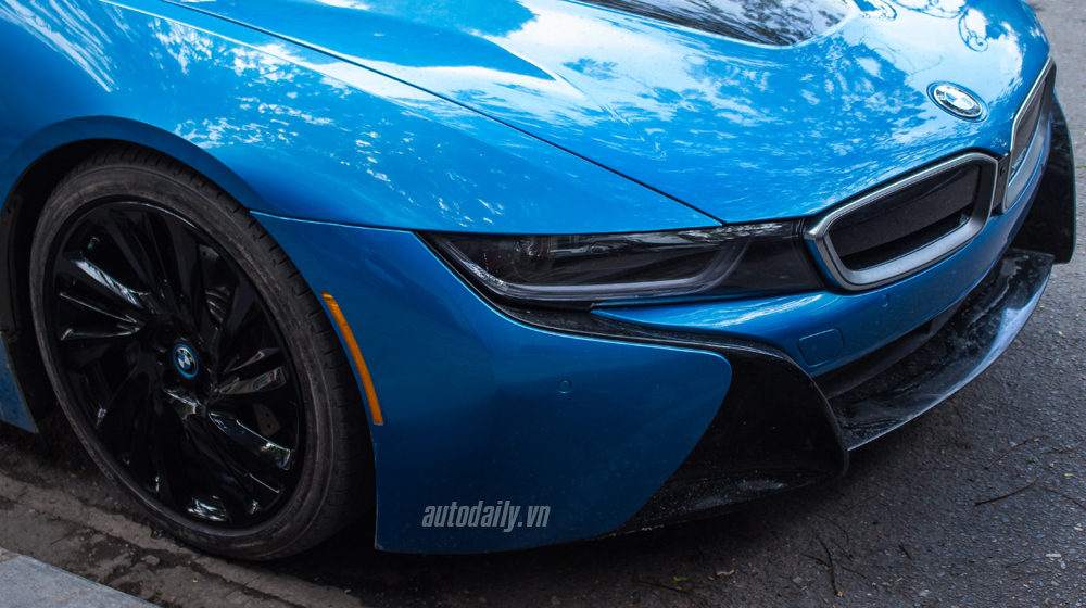 Cận cảnh BMW i8 xanh ngọc độc nhất Việt Nam BMW i8 xanh (9).jpg