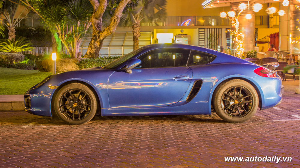 Dàn “xế” khủng tụ họp tại Sài Gòn Dan_sieu_xe (20).jpg