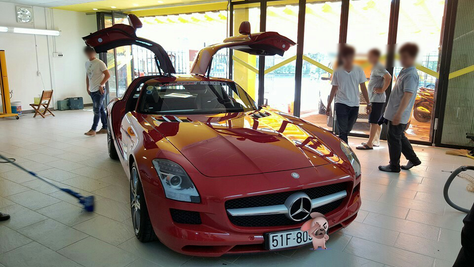 Siêu xe Mercedes SLS AMG chính hãng thứ 2 ra biển trắng SLS AMG (2).JPG